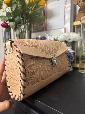 Western Style Leather Clutch Bag
